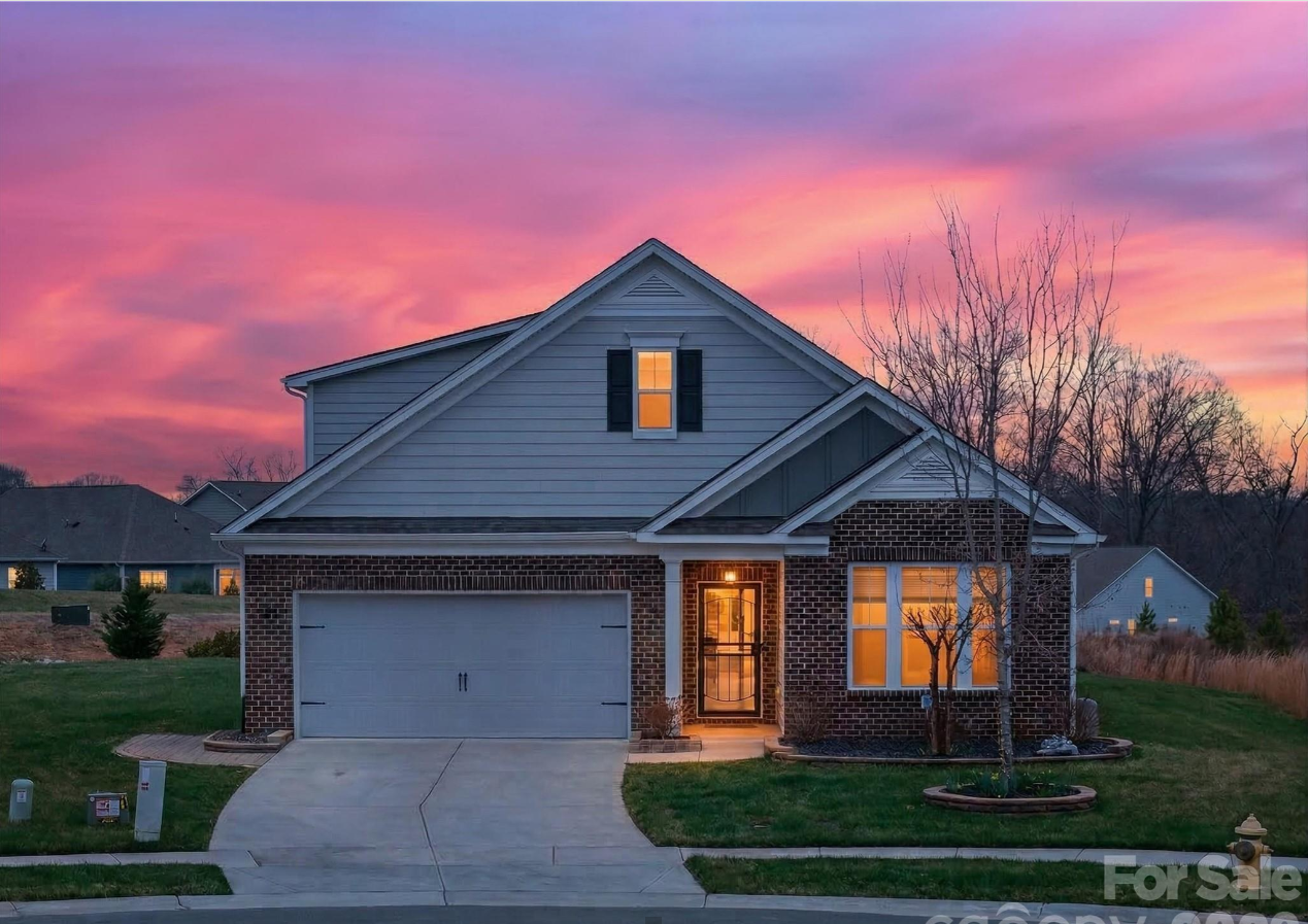 129 Rosebay Drive, Mooresville, NC