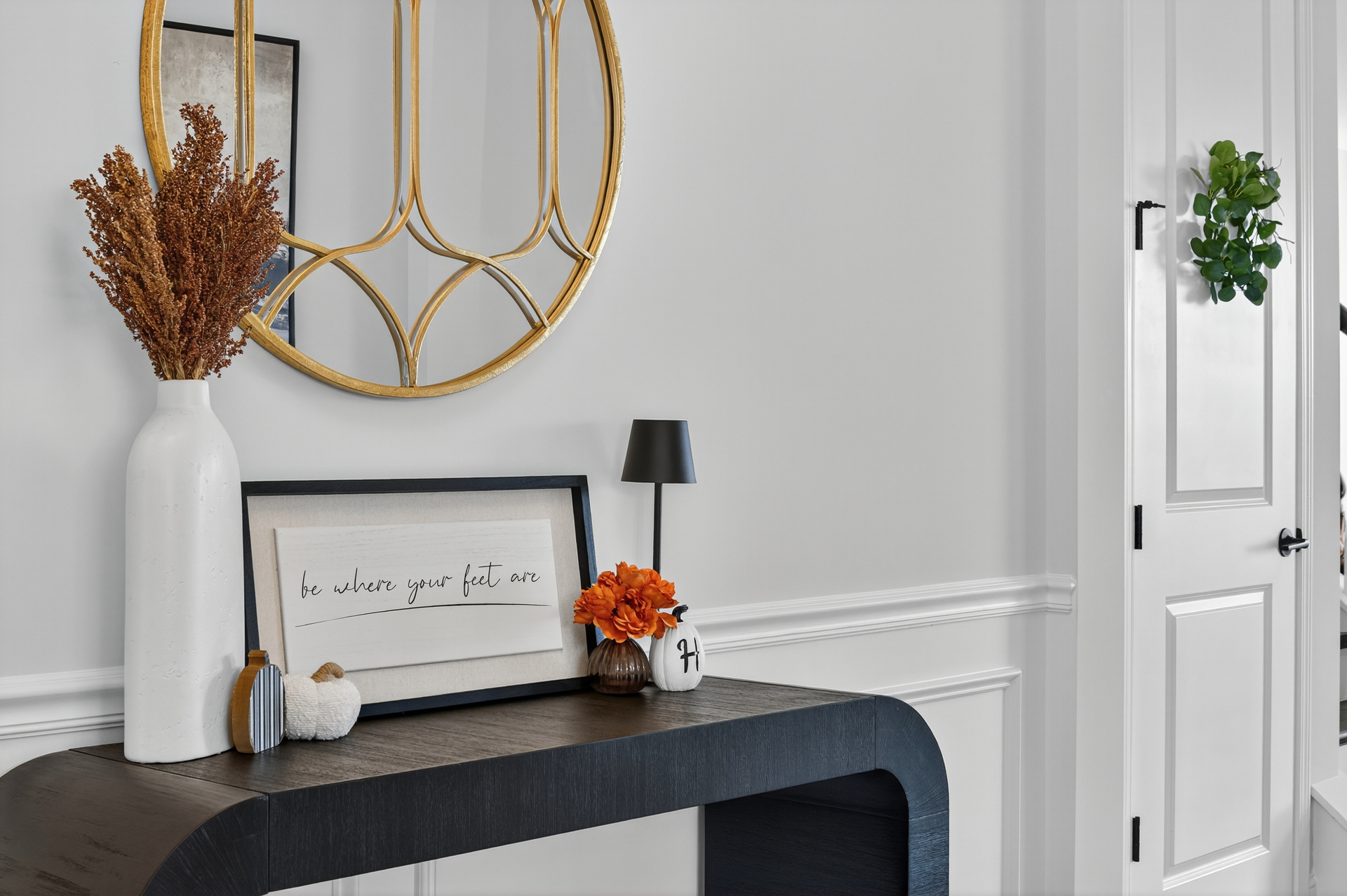 COMPLIMENTARY STAGING FOR SELLERS