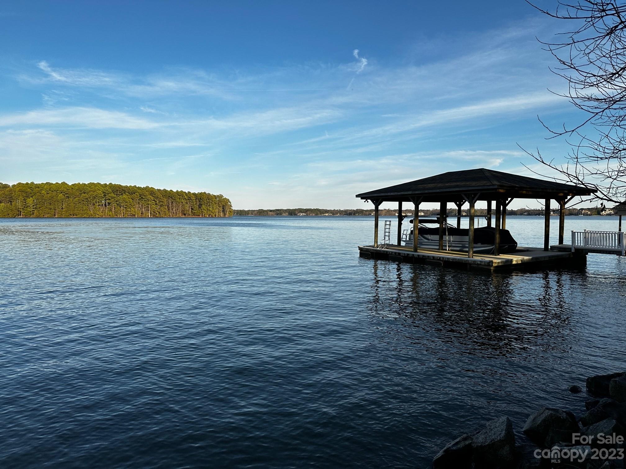 122 Stone Point Court, Mooresville, NC -6694 home for sale