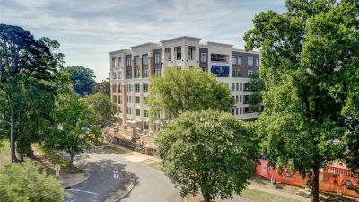 130 Cherokee Road106, Charlotte, NC 28207-1904 home for sale